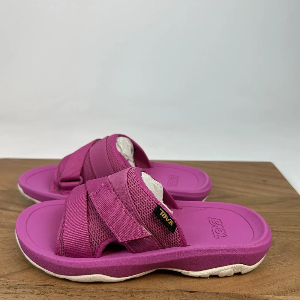 Teva size 1y
